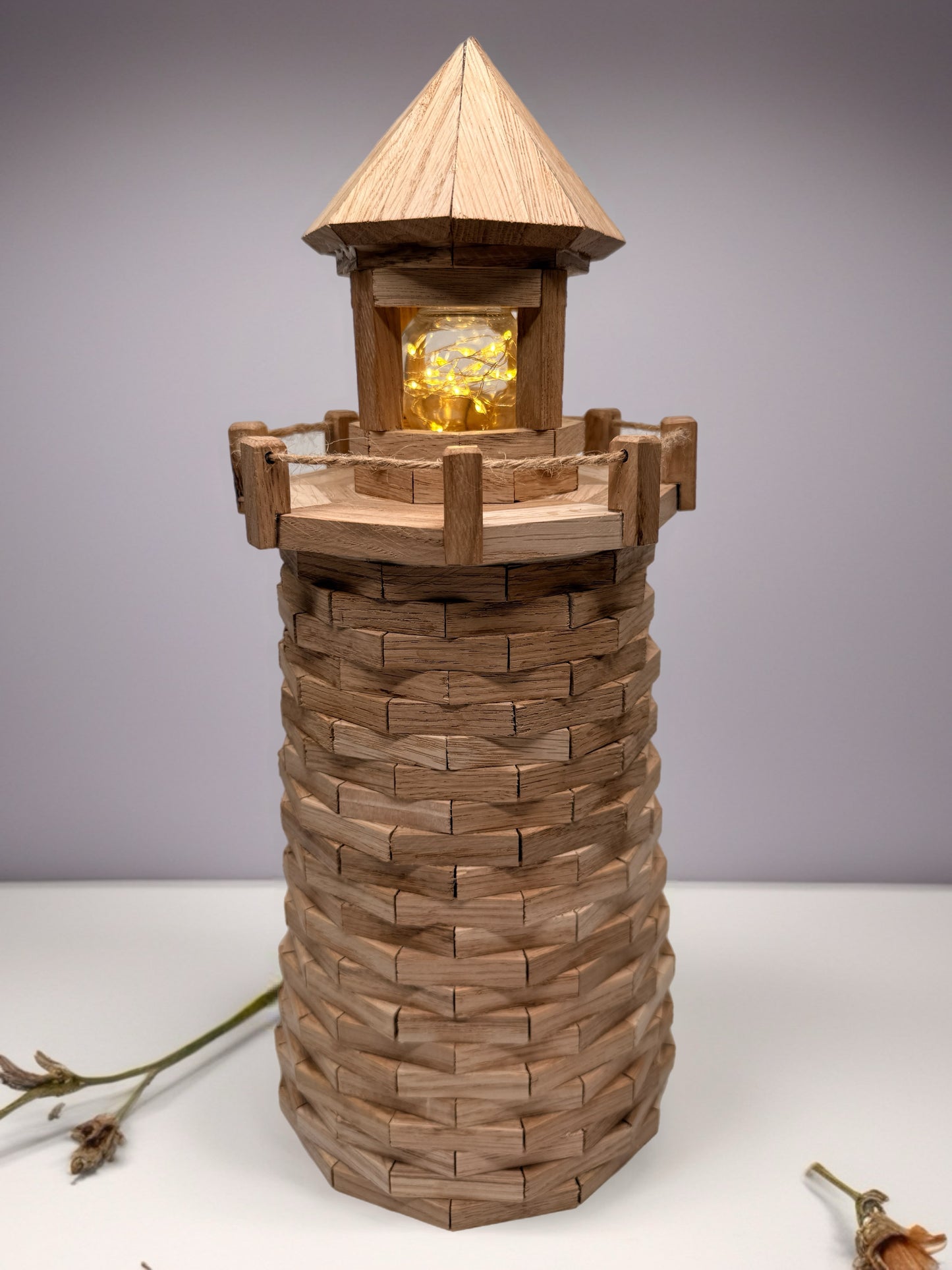 Handgemachter Leuchtturm aus Holz I Maritime Deko Lampe I Beleuchteter Leuchtturm 50 cm I Küstenstil Dekoration