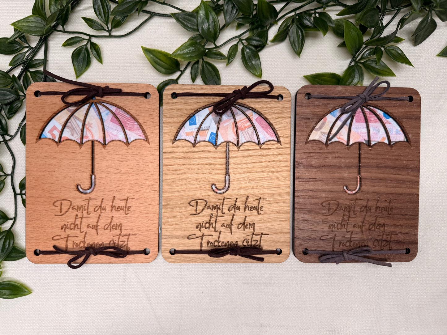 Geldgeschenkkarte "Damit du nicht im trockenen sitzt" I Holz I Personalisierte Geldgeschenkkarte I Handgemacht I Nachhaltige Geschenkidee